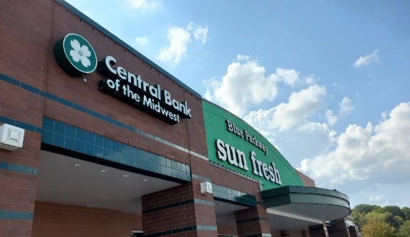 exterior view of blue parkway branch